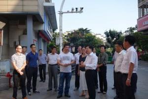 市委书记陈伟俊调研府庙街区文明城市创建工作